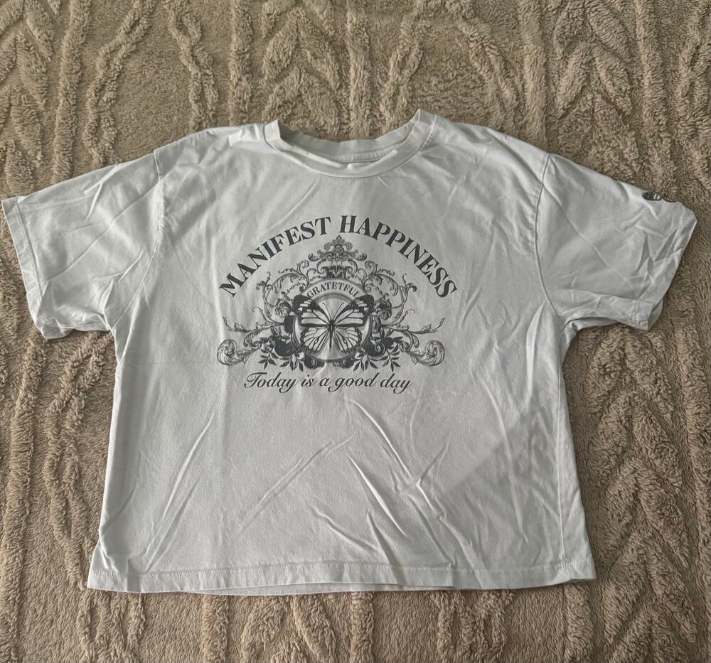 Manifest Happiness Butterfly Graphic Tee White Cottagecore Y2K Boho medium